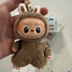 Pin For Love Labubu - &